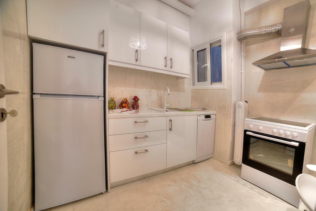 Unique Apartment In Glyfada Center Афіни Екстер'єр фото