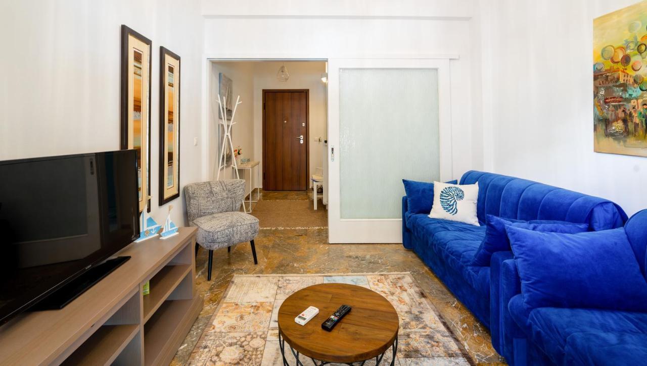 Unique Apartment In Glyfada Center Афіни Екстер'єр фото